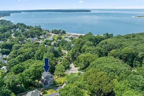 26 Valley Drive Huntington Bay NY 11743