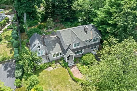 26 Valley Drive Huntington Bay NY 11743