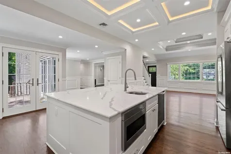26 Valley Drive Huntington Bay NY 11743