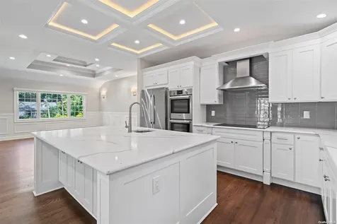 26 Valley Drive Huntington Bay NY 11743