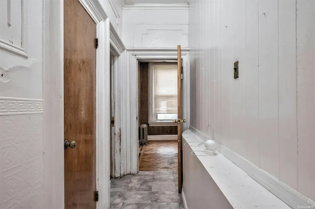 98 Miller Avenue Brooklyn NY 11207