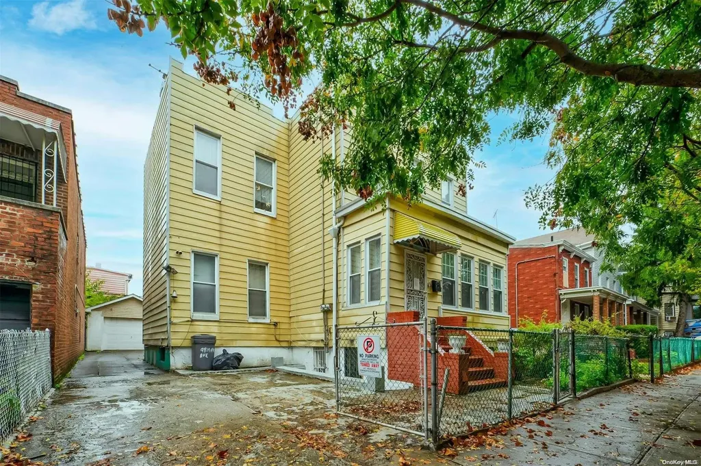 98 Miller Avenue Brooklyn NY 11207