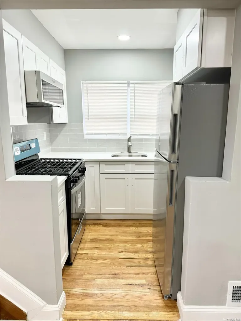 1505 Research Avenue Bronx NY 10465