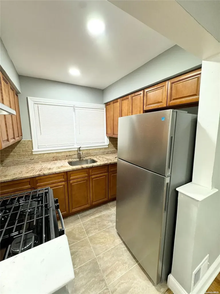 1505 Research Avenue Bronx NY 10465