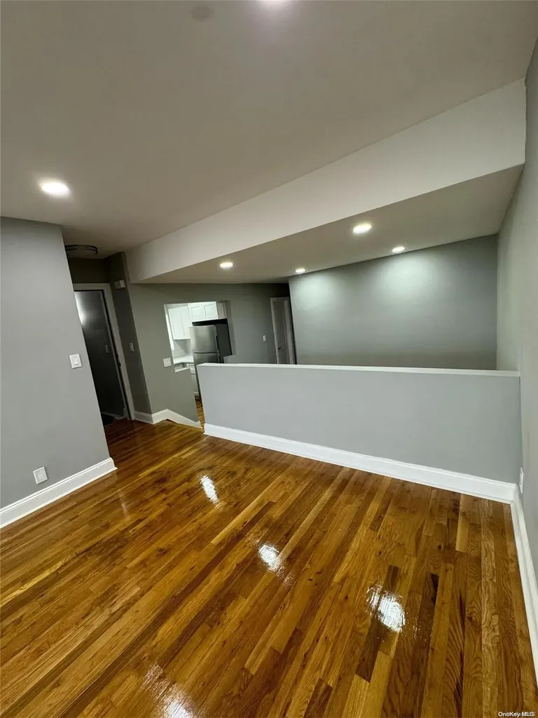 1505 Research Avenue Bronx NY 10465