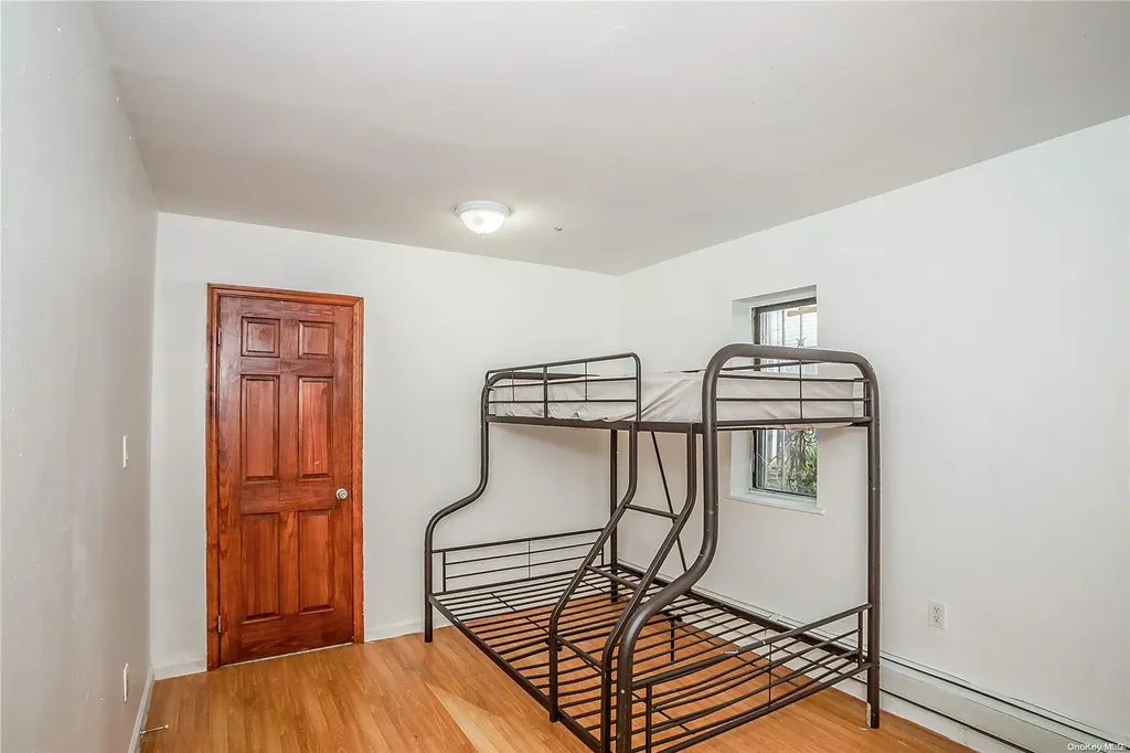146 Weldon Street Brooklyn NY 11208