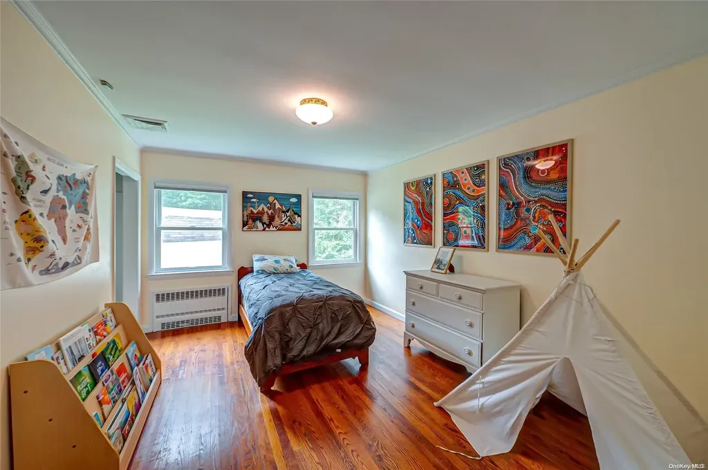 36 Bridle Path Saint James NY 11780