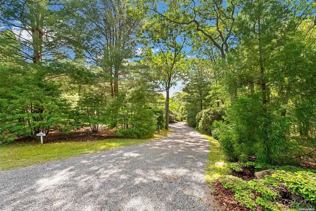 12 Rivers Road East Hampton NY 11937