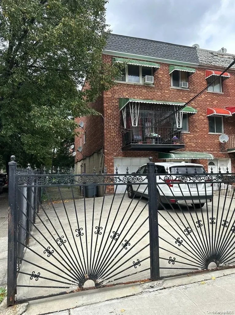 1761 Watson Avenue Bronx NY 10472