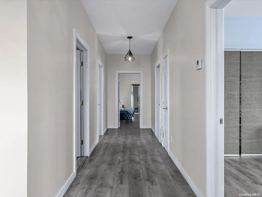 125 S Bay Drive Babylon NY 11702