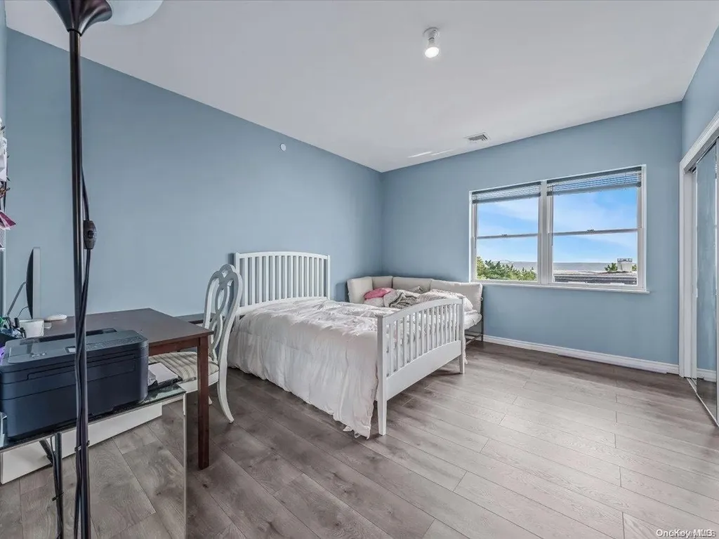 125 S Bay Drive Babylon NY 11702