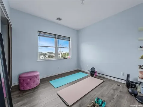 125 S Bay Drive Babylon NY 11702