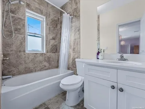 125 S Bay Drive Babylon NY 11702