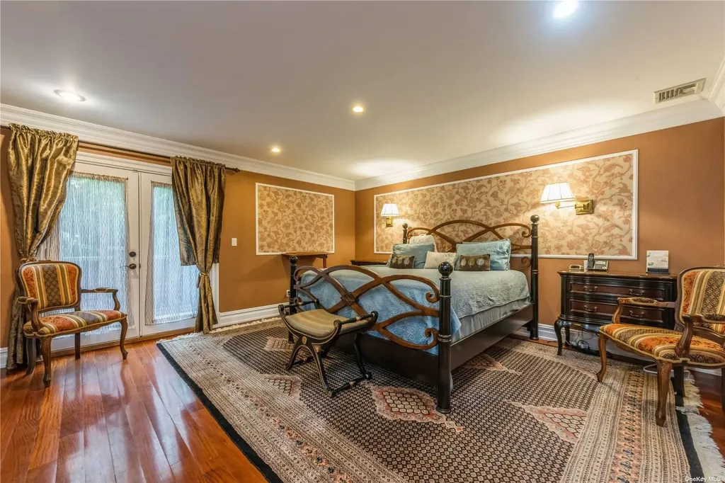 106 Willow Road Woodsburgh NY 11598