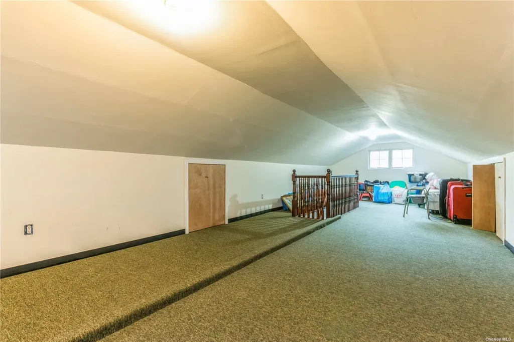 106 Willow Road Woodsburgh NY 11598