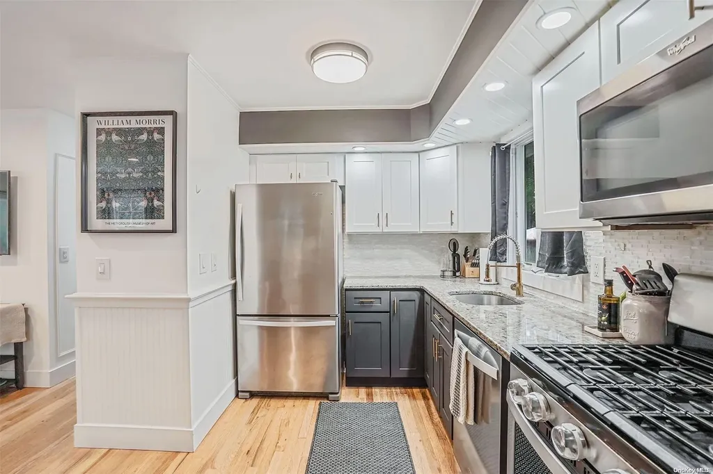 40 Cove Street Riverhead NY 11901