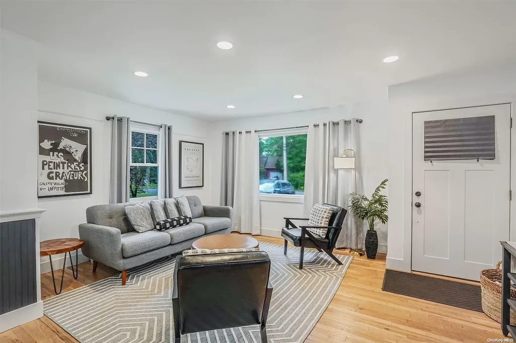 40 Cove Street Riverhead NY 11901