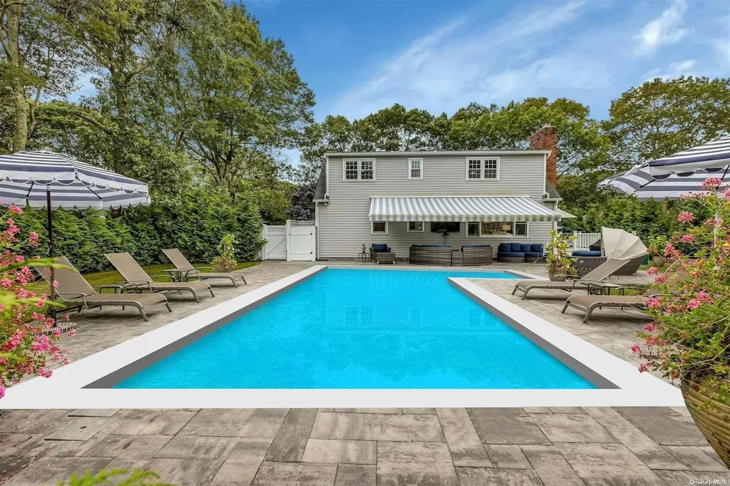 17 Lovell Road Hampton Bays NY 11946