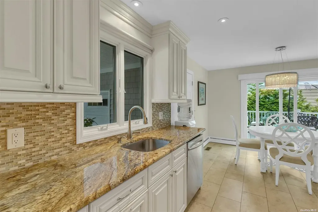 17 Lovell Road Hampton Bays NY 11946