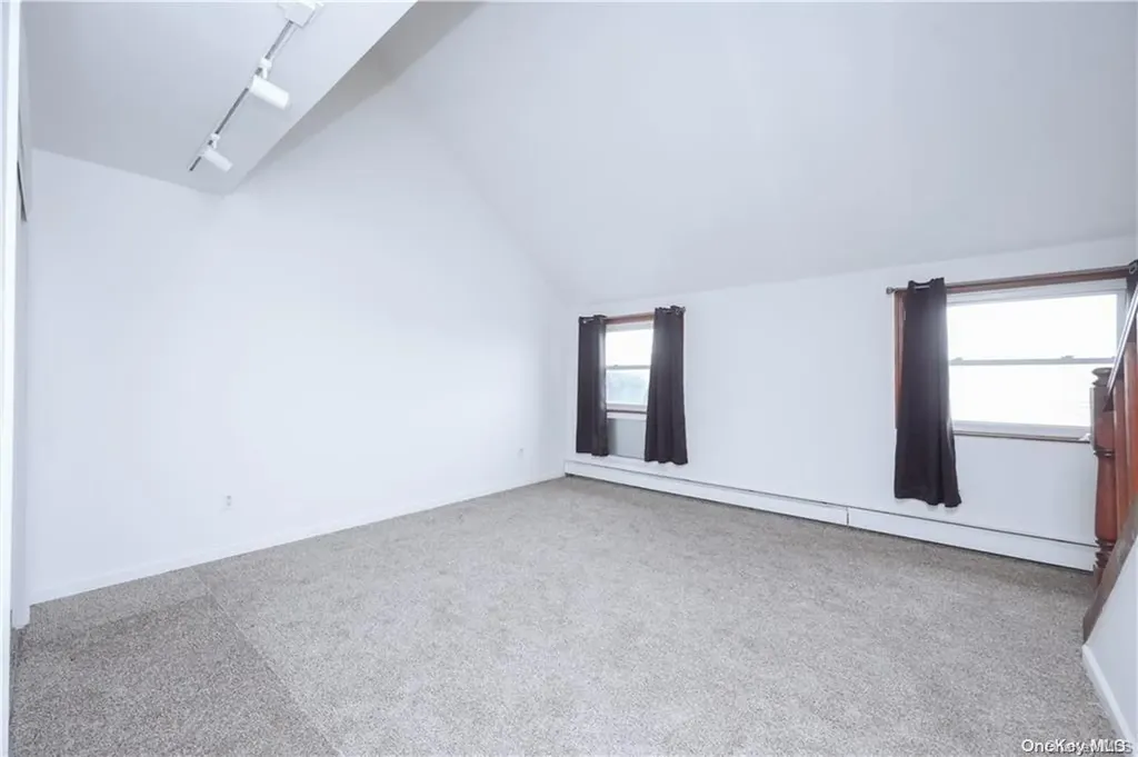 105 Clark Lane Staten Island NY 10304