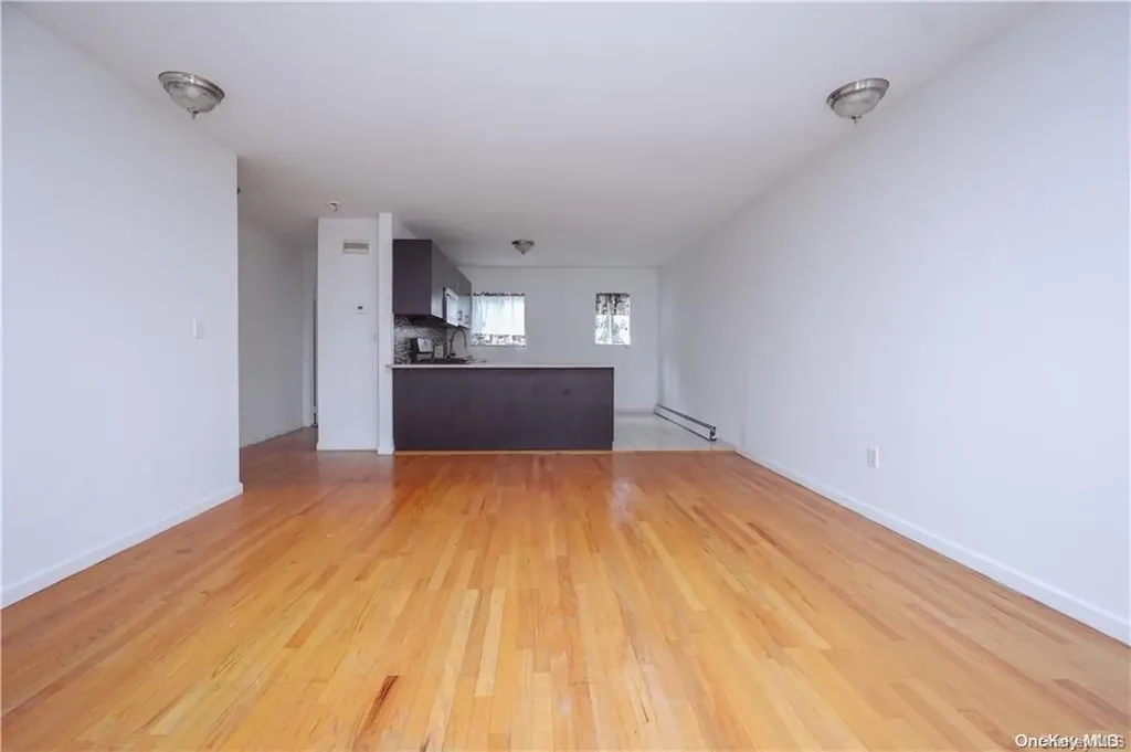 105 Clark Lane Staten Island NY 10304
