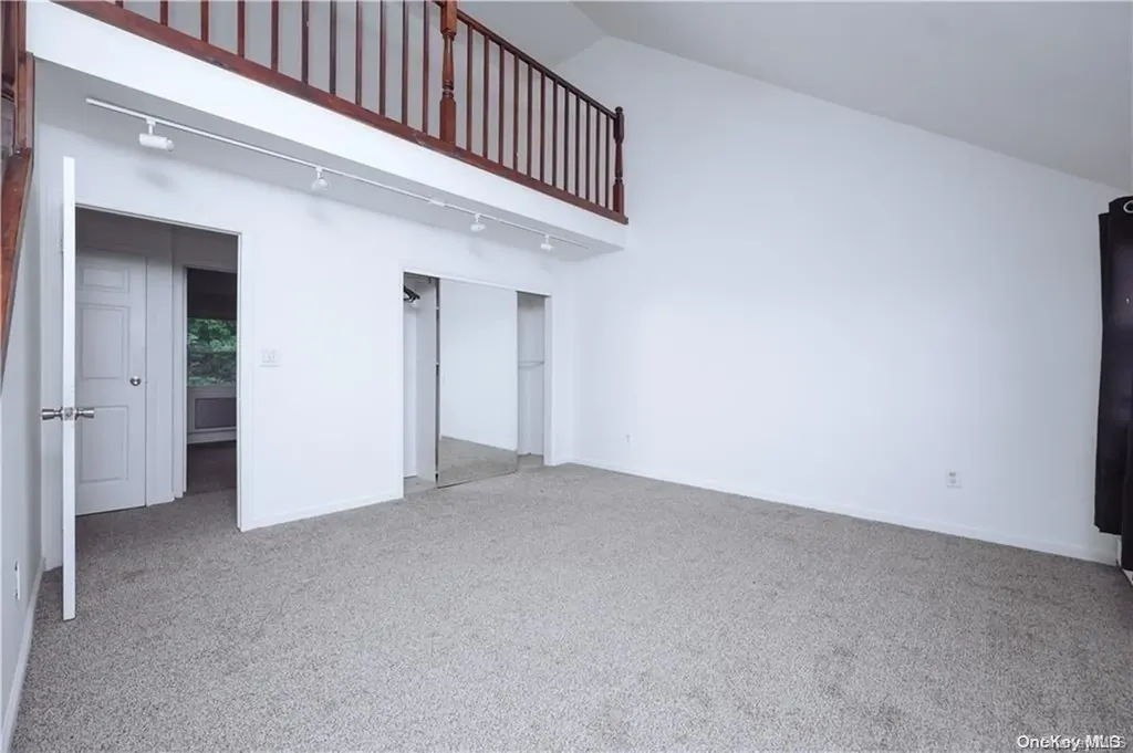 105 Clark Lane Staten Island NY 10304