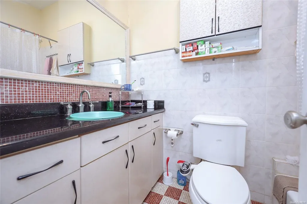 7105 8th Avenue Brooklyn NY 11228