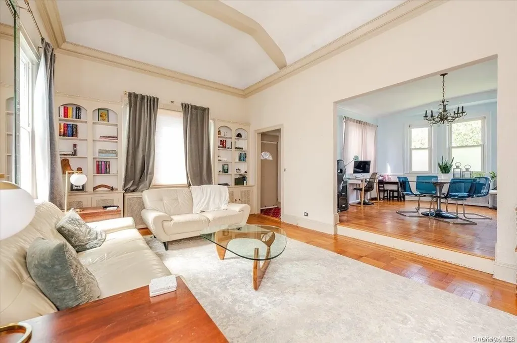 460 Monroe Boulevard Long Beach NY 11561