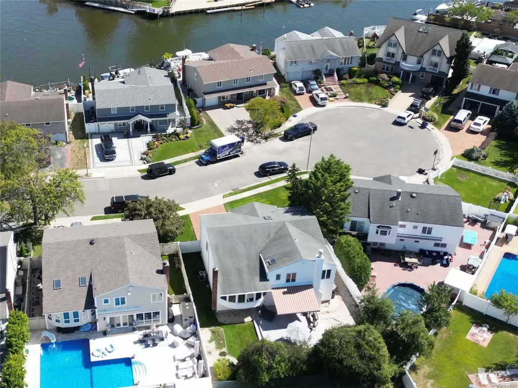 3020 Davis Place Oceanside NY 11572