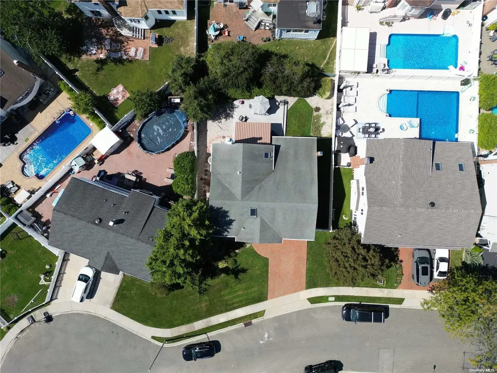 3020 Davis Place Oceanside NY 11572