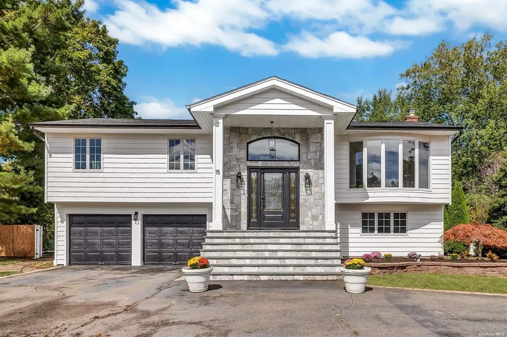 15 Bethal Lane Commack NY 11725