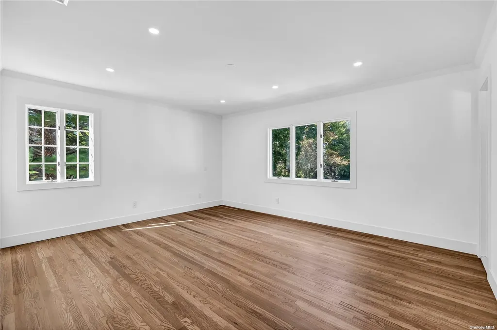 15 Bethal Lane Commack NY 11725