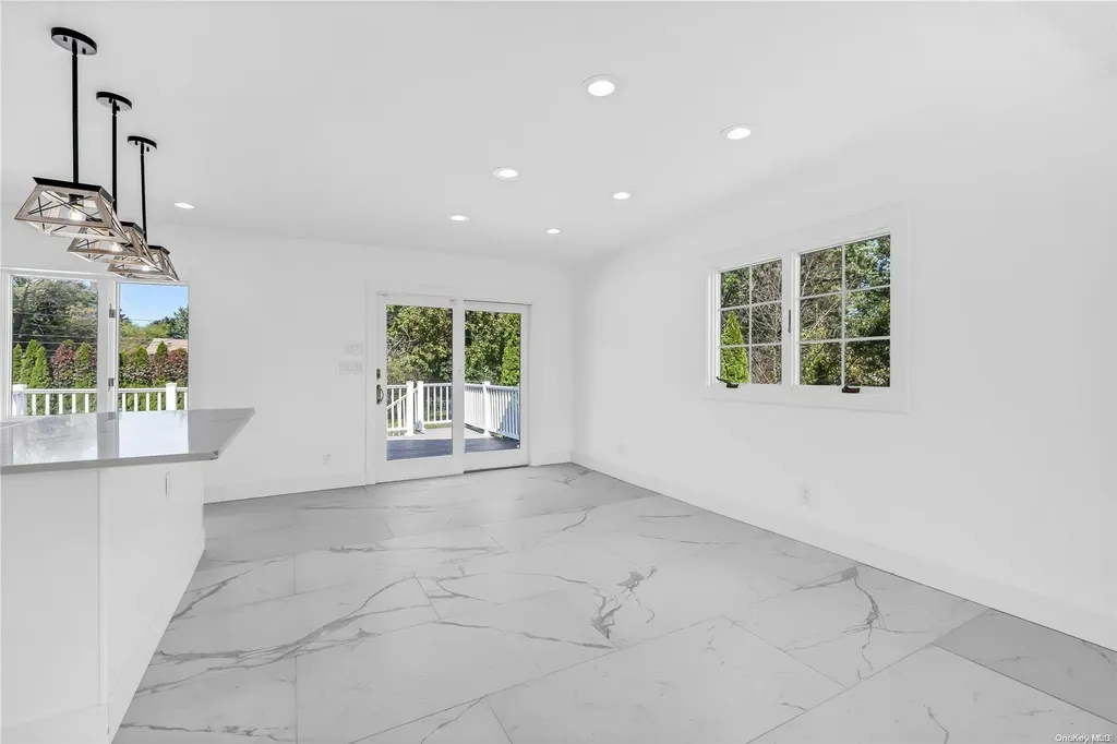 15 Bethal Lane Commack NY 11725