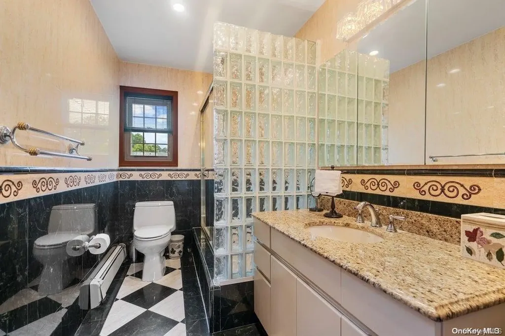 5 Albergo Lane Syosset NY 11791