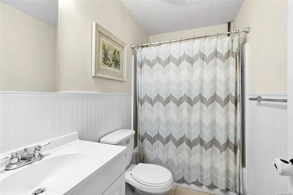 8 Spar Drive Mastic Beach NY 11951