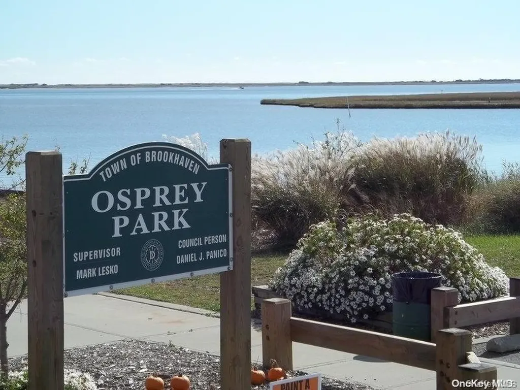 8 Spar Drive Mastic Beach NY 11951