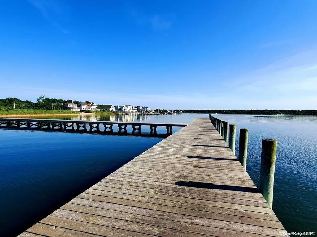 8 Spar Drive Mastic Beach NY 11951