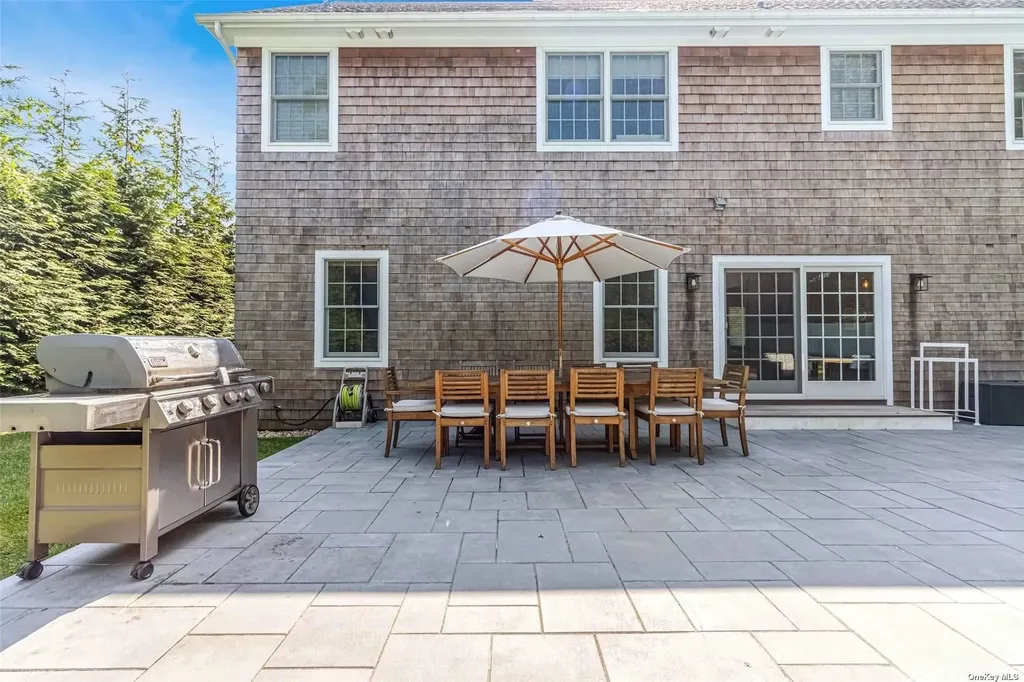 75 Clearview Avenue Southold NY 11971
