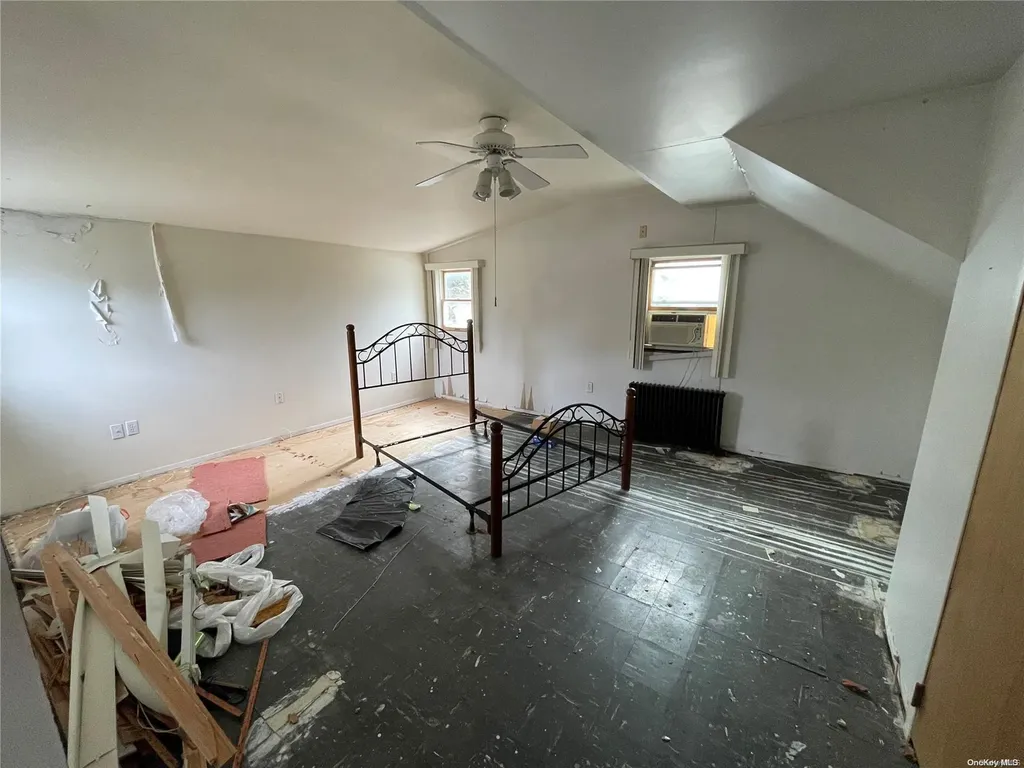 14 Stone Boulevard Massapequa NY 11758