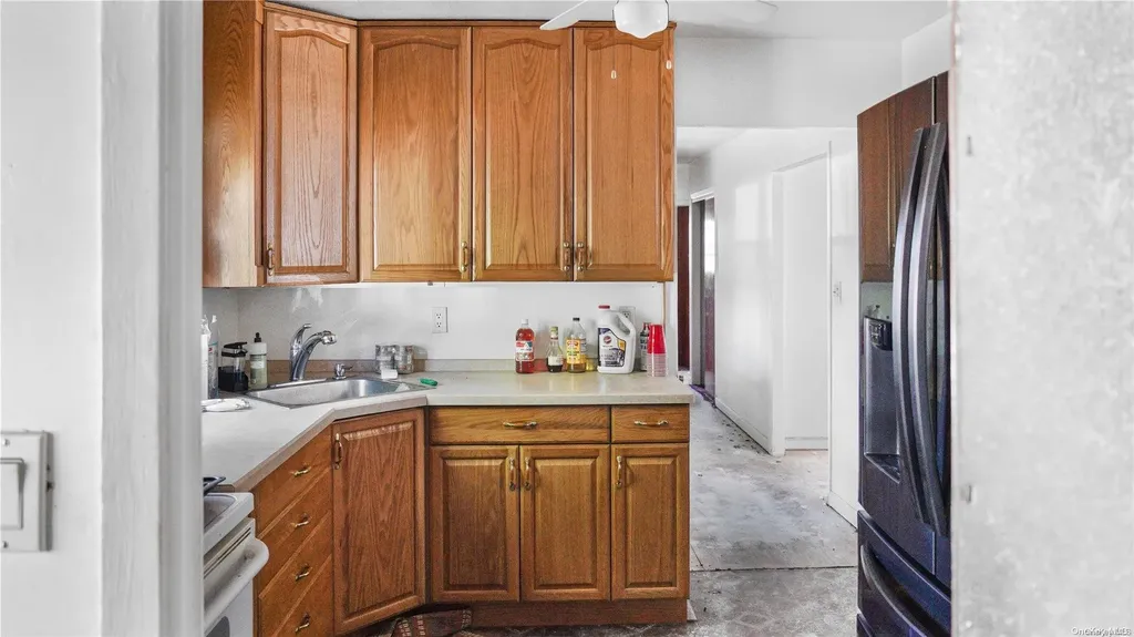 41 Peeker Avenue Mastic Beach NY 11951