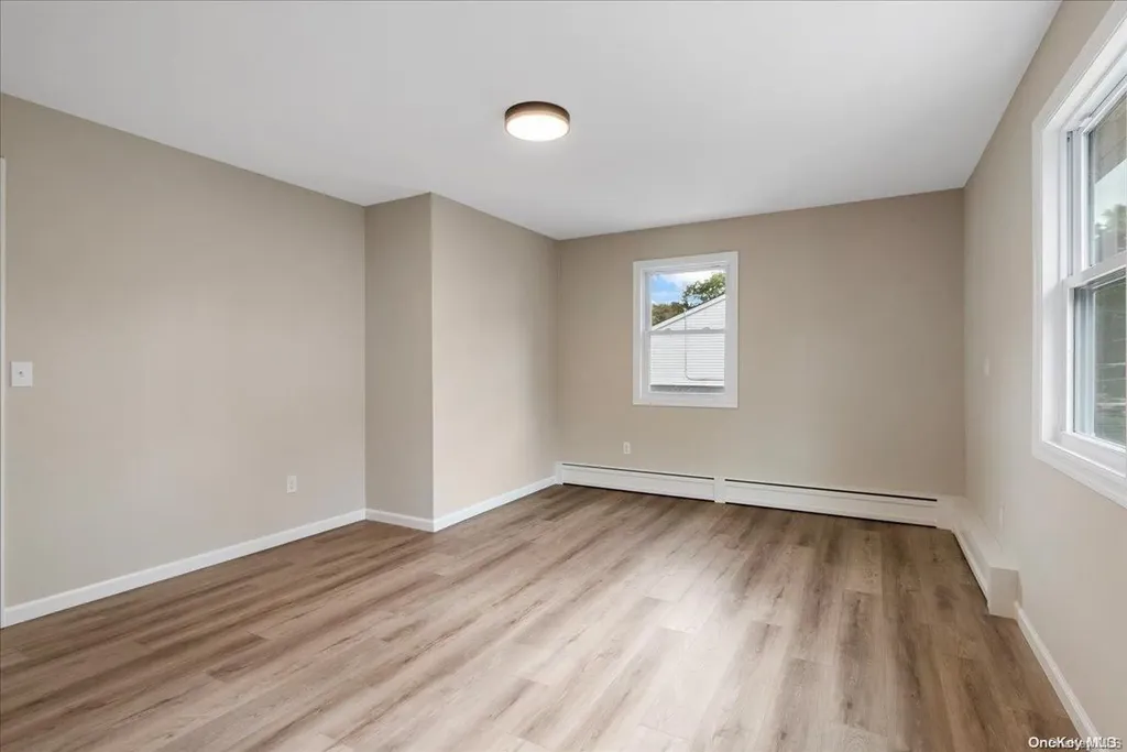 29 Columbo Drive Deer Park NY 11729