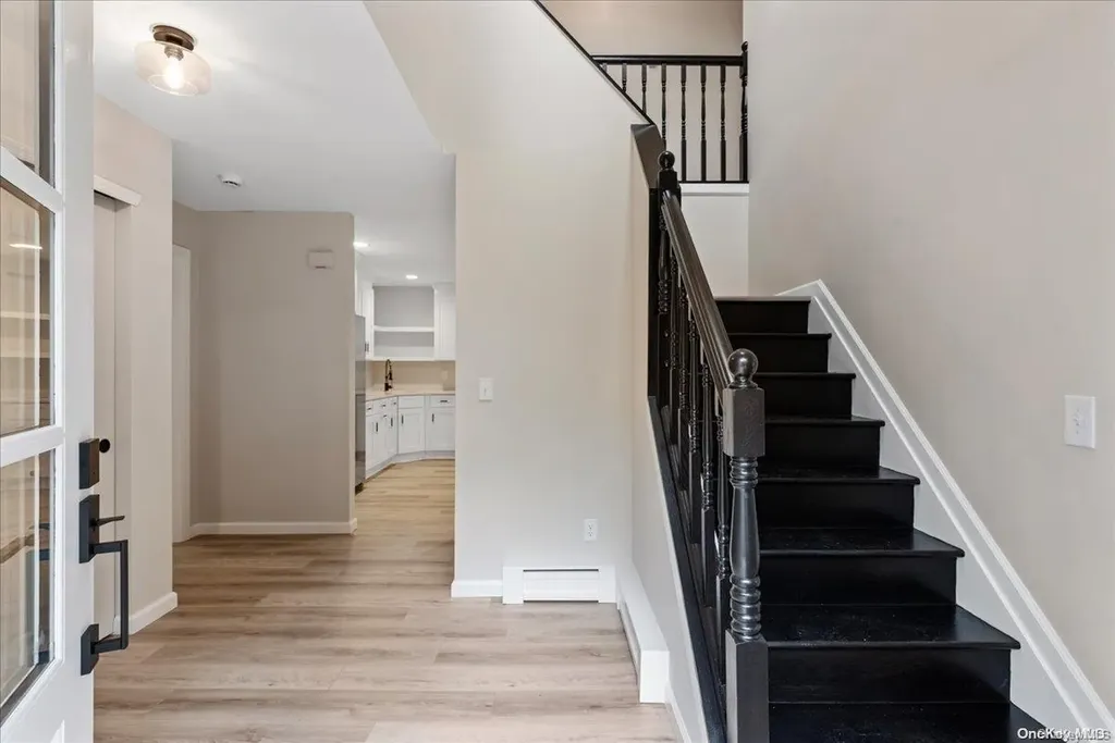 29 Columbo Drive Deer Park NY 11729