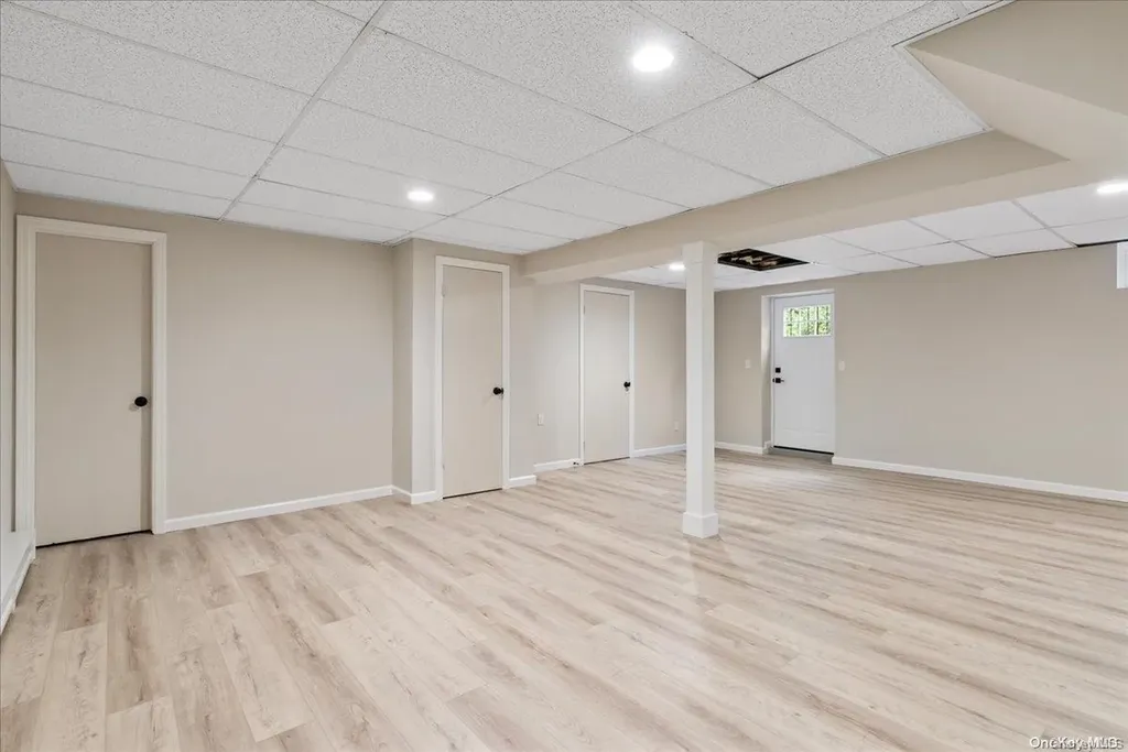 29 Columbo Drive Deer Park NY 11729