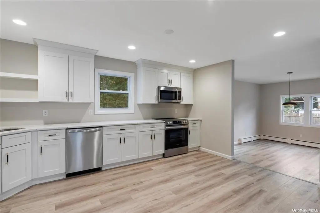 29 Columbo Drive Deer Park NY 11729