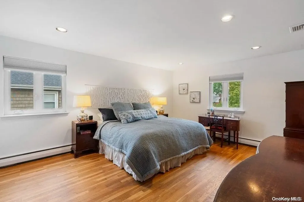 16 Jeremy Avenue Plainview NY 11803