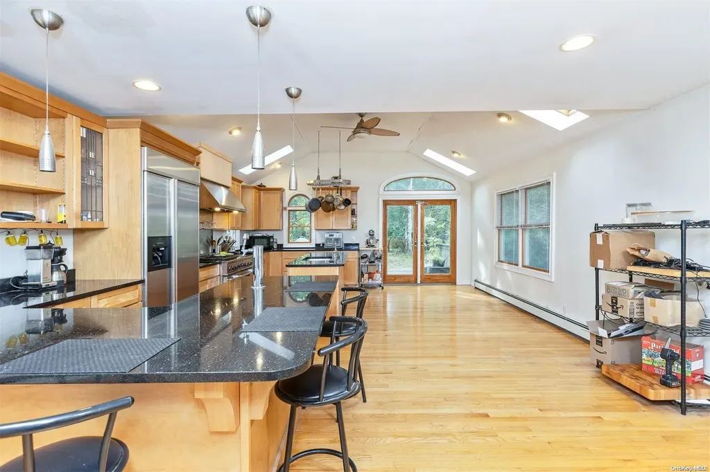 52 Crescent Bow Ridge NY 11961
