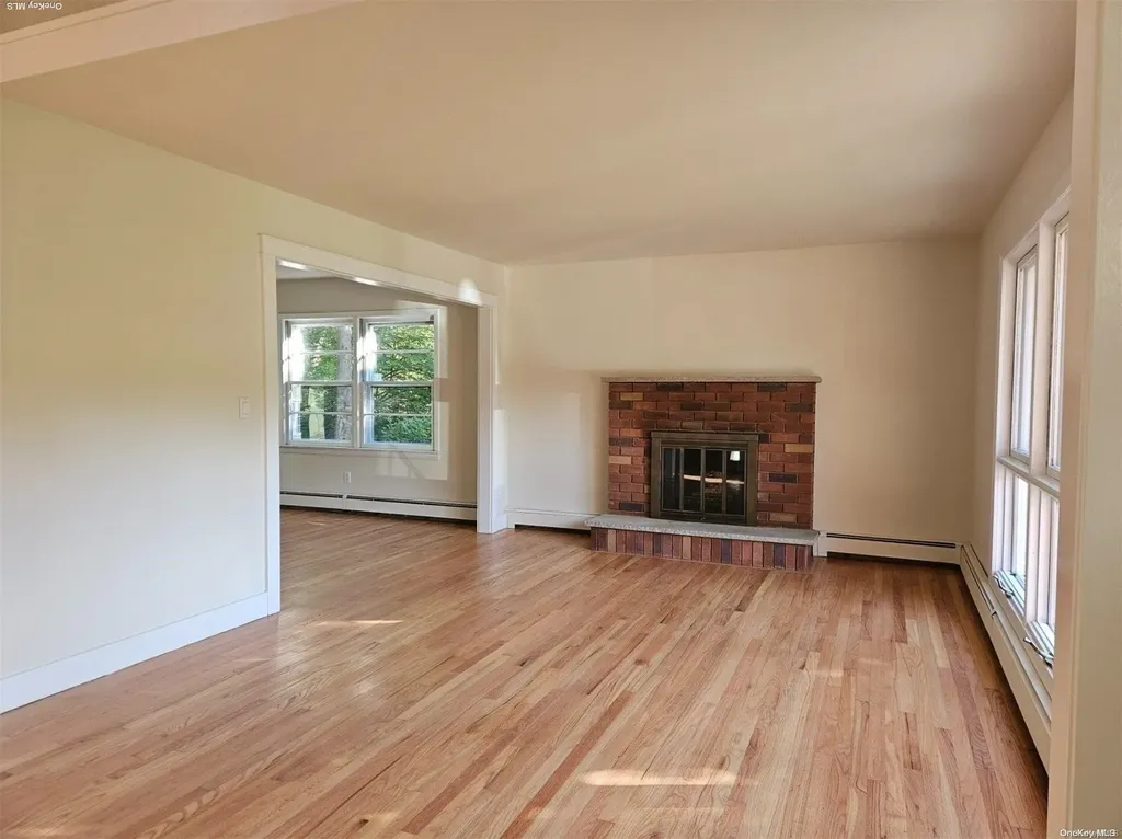 71 Wheaton Avenue Fishkill NY 12524