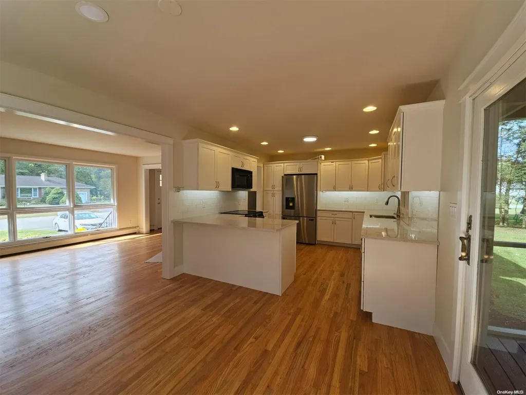 71 Wheaton Avenue Fishkill NY 12524
