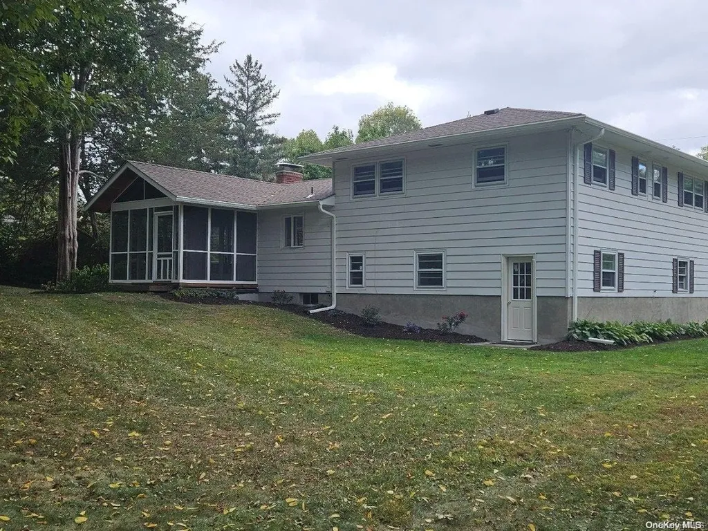 71 Wheaton Avenue Fishkill NY 12524