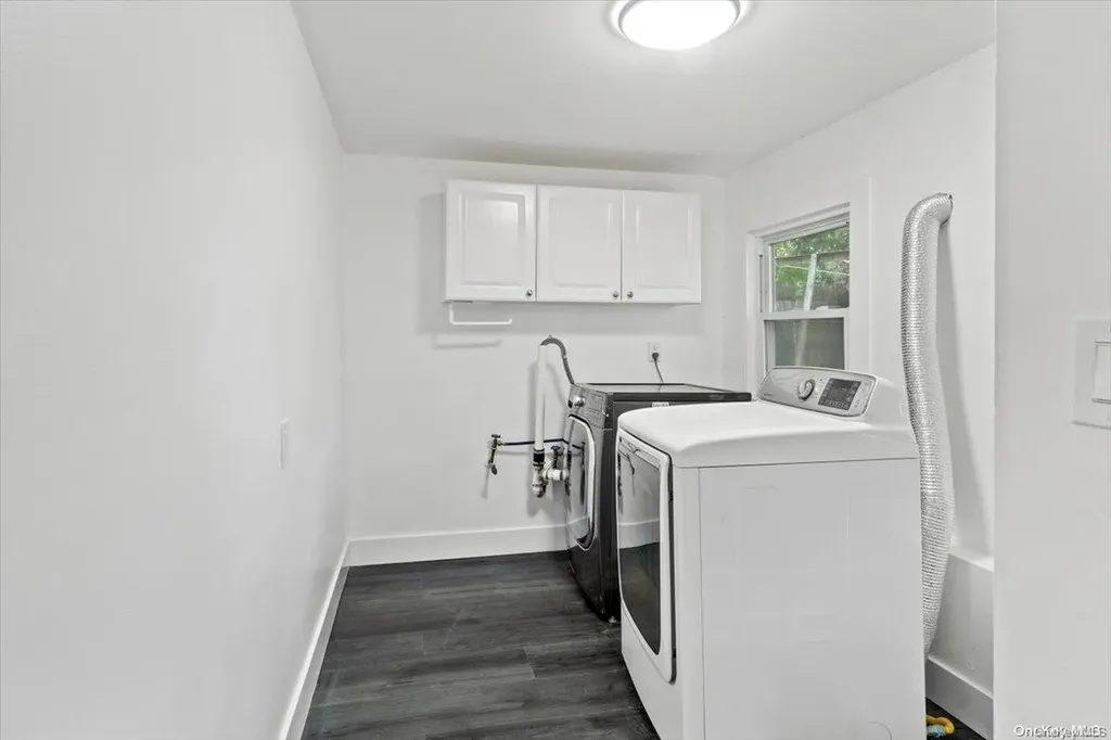 110 Maple Drive Amityville NY 11701